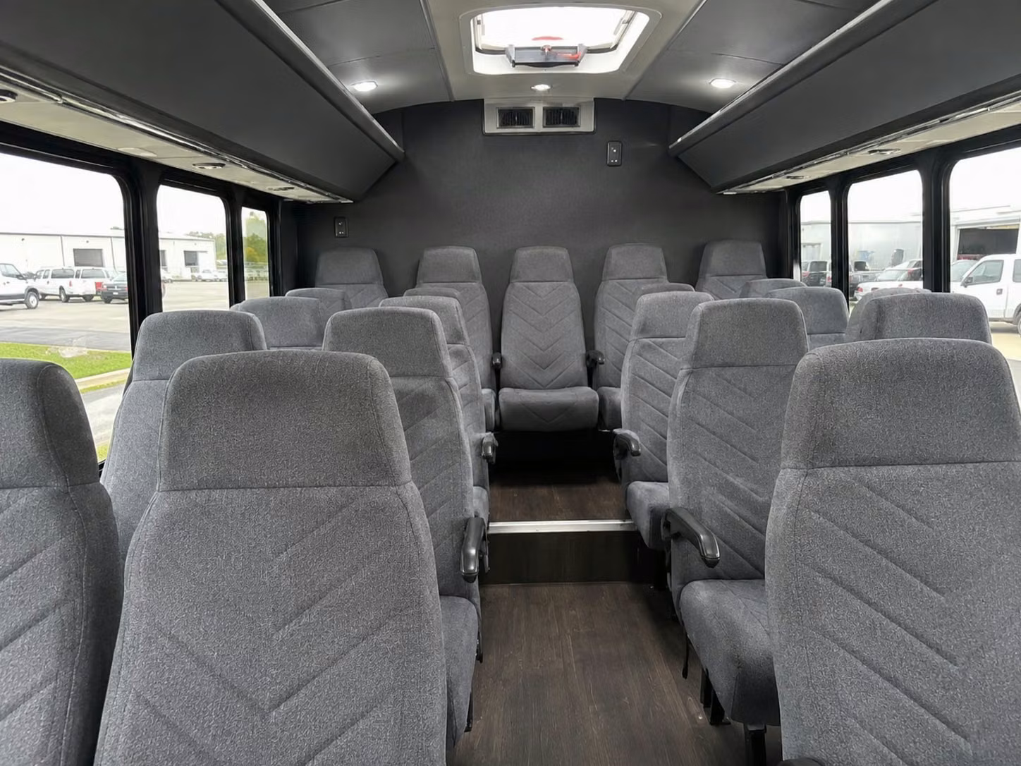 hawthorne airport transportation